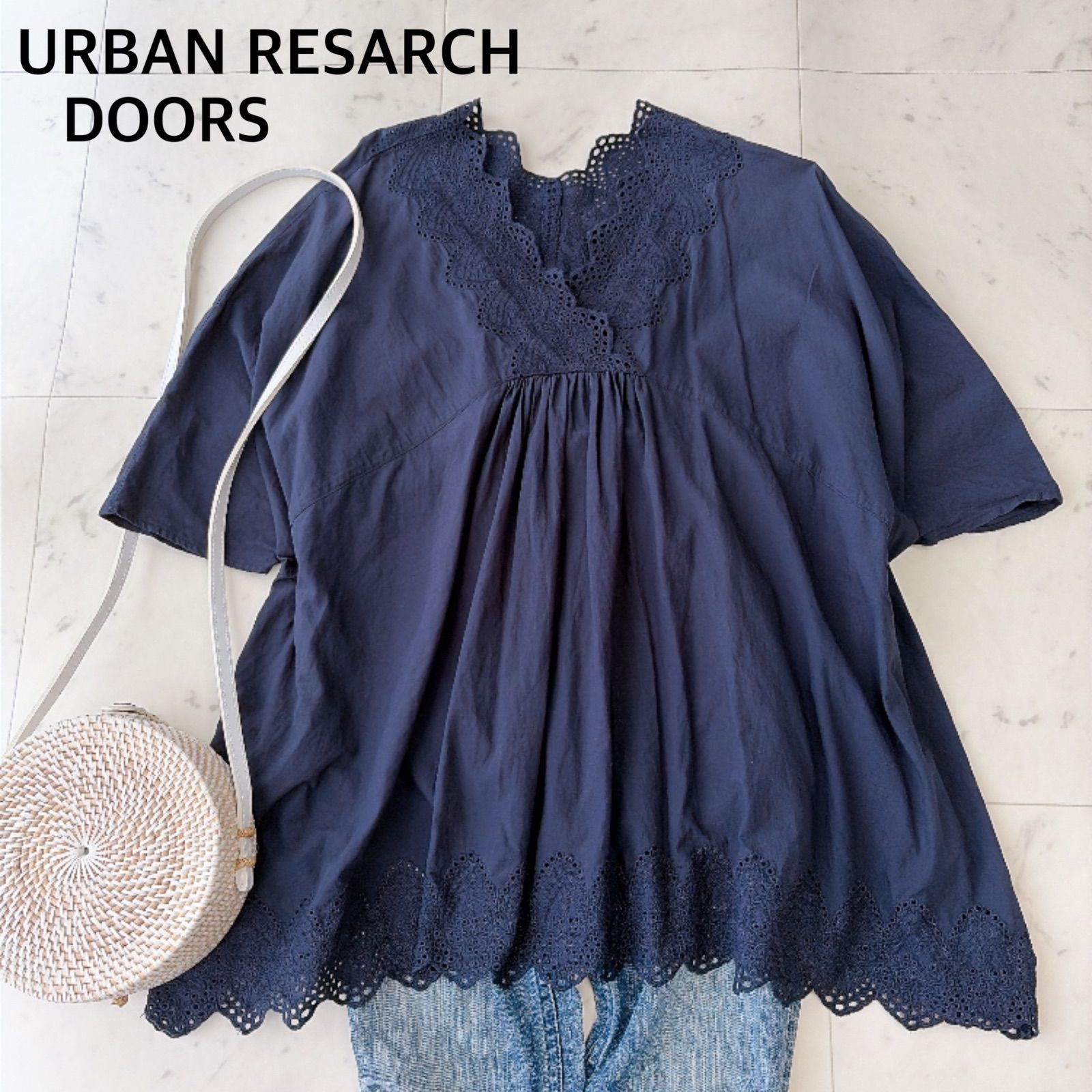 新品◇DOORS◇リネンハシゴレースブラウス《NAVY》◇アーバンリサーチ 