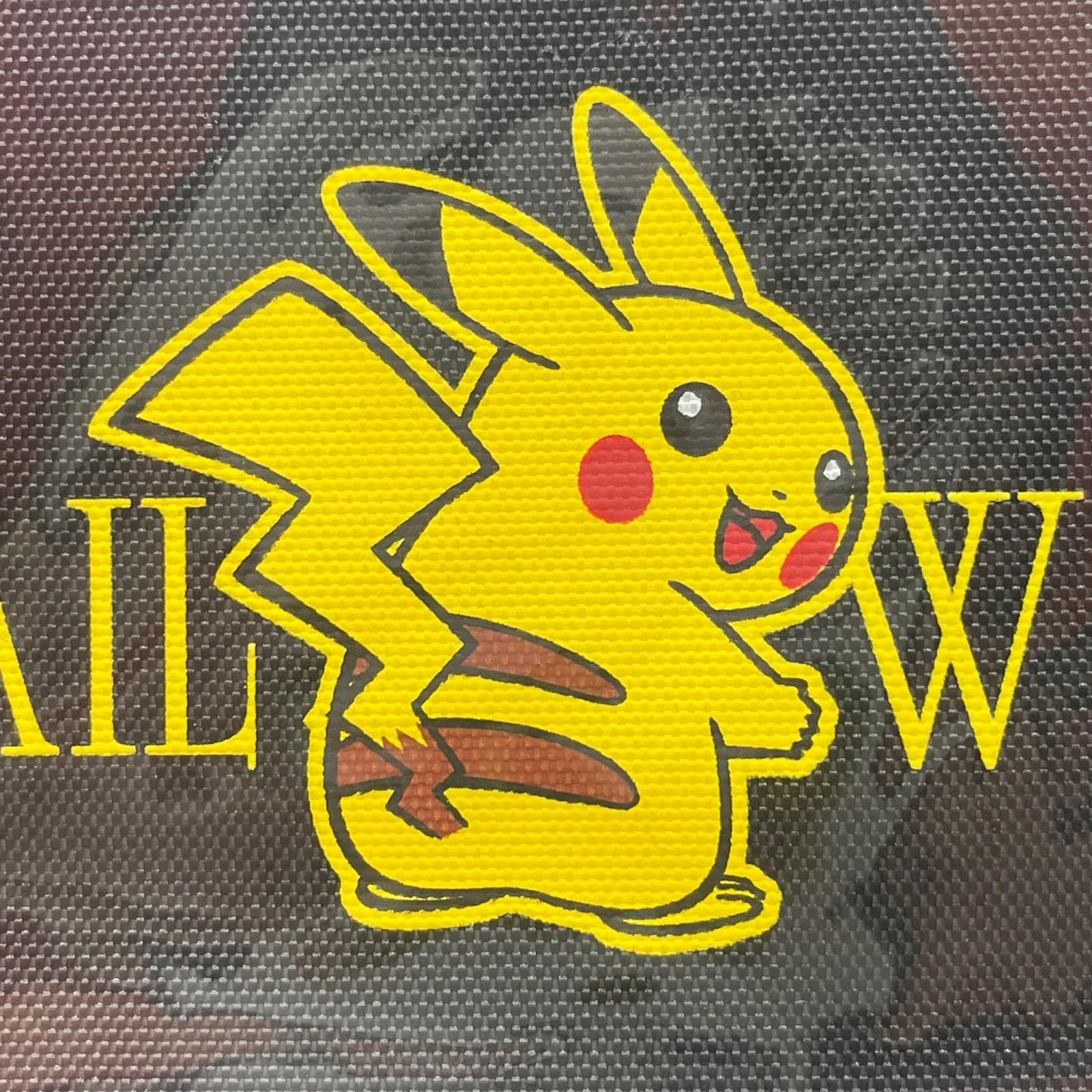 尾張小牧店】ポケモンセンター限定 ピカチュウ ポーチ TAIL WHIP