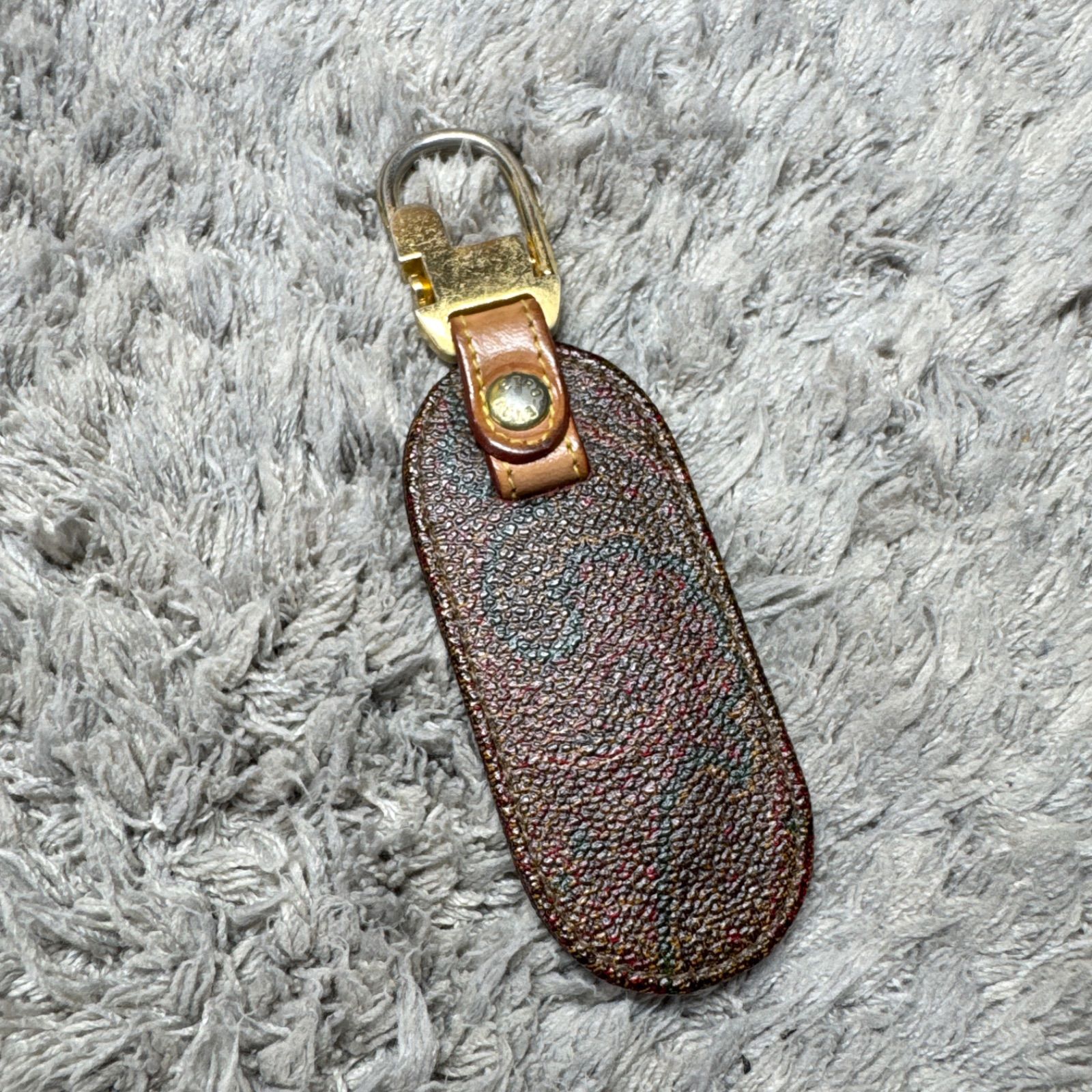ETRO エトロ ペイズリー柄 PVC レザー キーホルダー キーリング