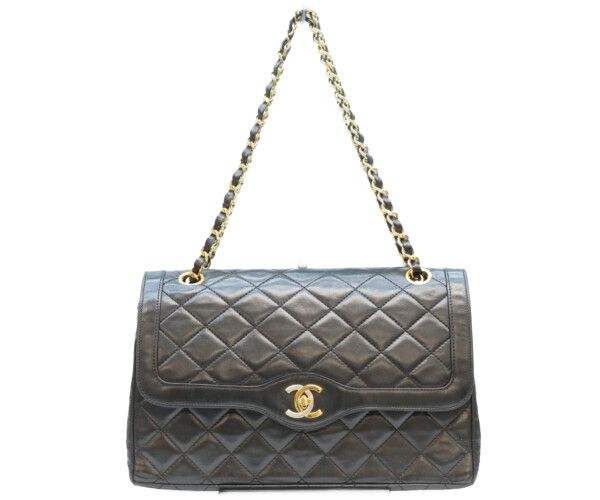 CHANEL シャネル 黒 ラムスキン ダブルフラップ パリ限定 マトラッセ26