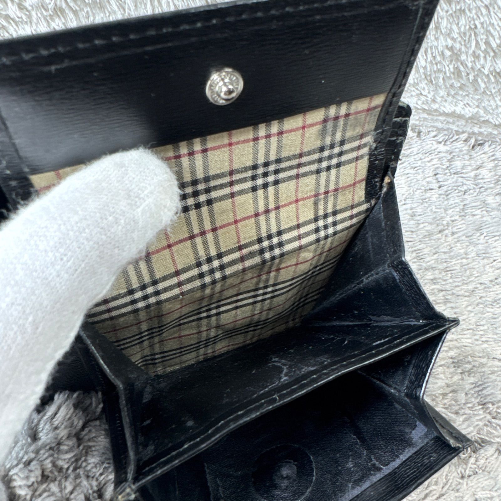 BURBERRY バーバリー レザー ロゴプレート ノバチェック 二つ折り財布