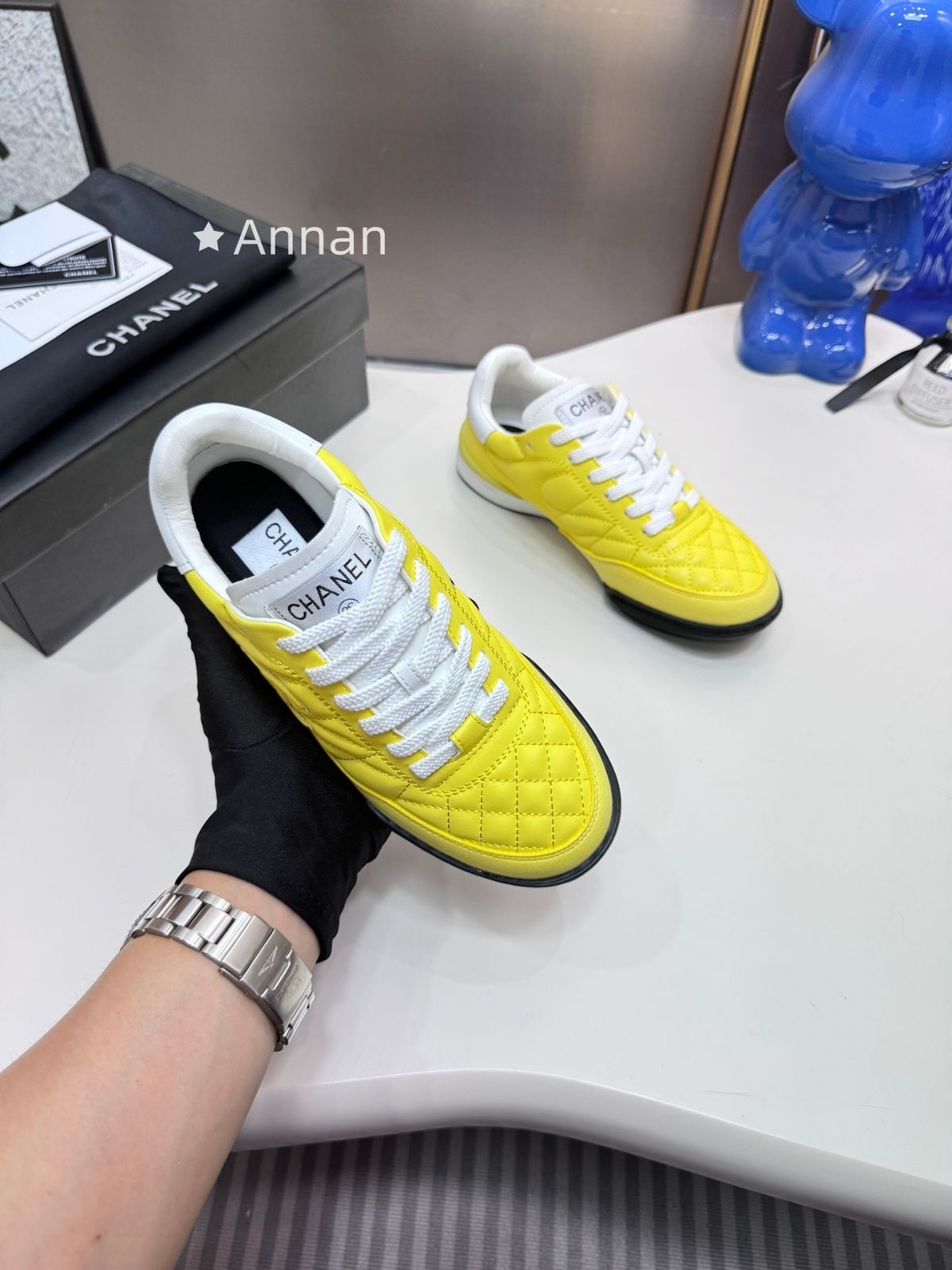 極美品】【希少】美品 新品 CHANEL シャネル スニーカー スニーカー