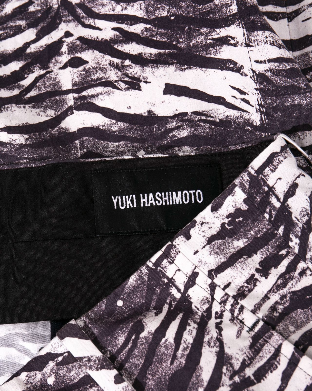 YUKI HASHIMOTO ユウキハシモト ハーフパンツ タイガーカモ柄CROSSING