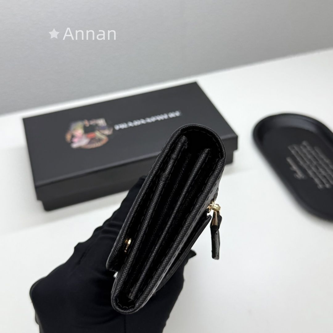 お洒落 即完売 PRADA プラダ長財布 さいふ ウォレット 長財布 小銭入れ お洒落 即完売 PRADA プラダ長財布 さいふ ウォレット 長財布 小銭入れ