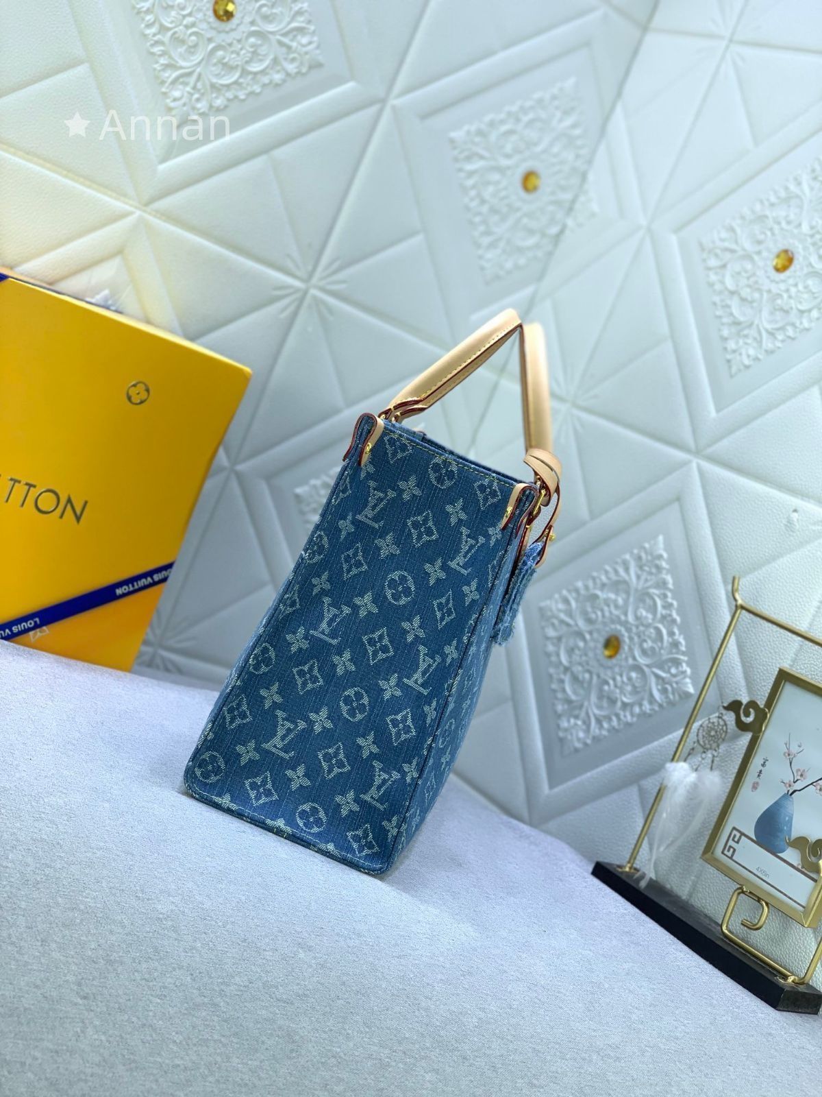 デニム LOUIS VUITTON ルイヴィトン トートバッグ オンザゴー MM M46871 モノグラムデニム