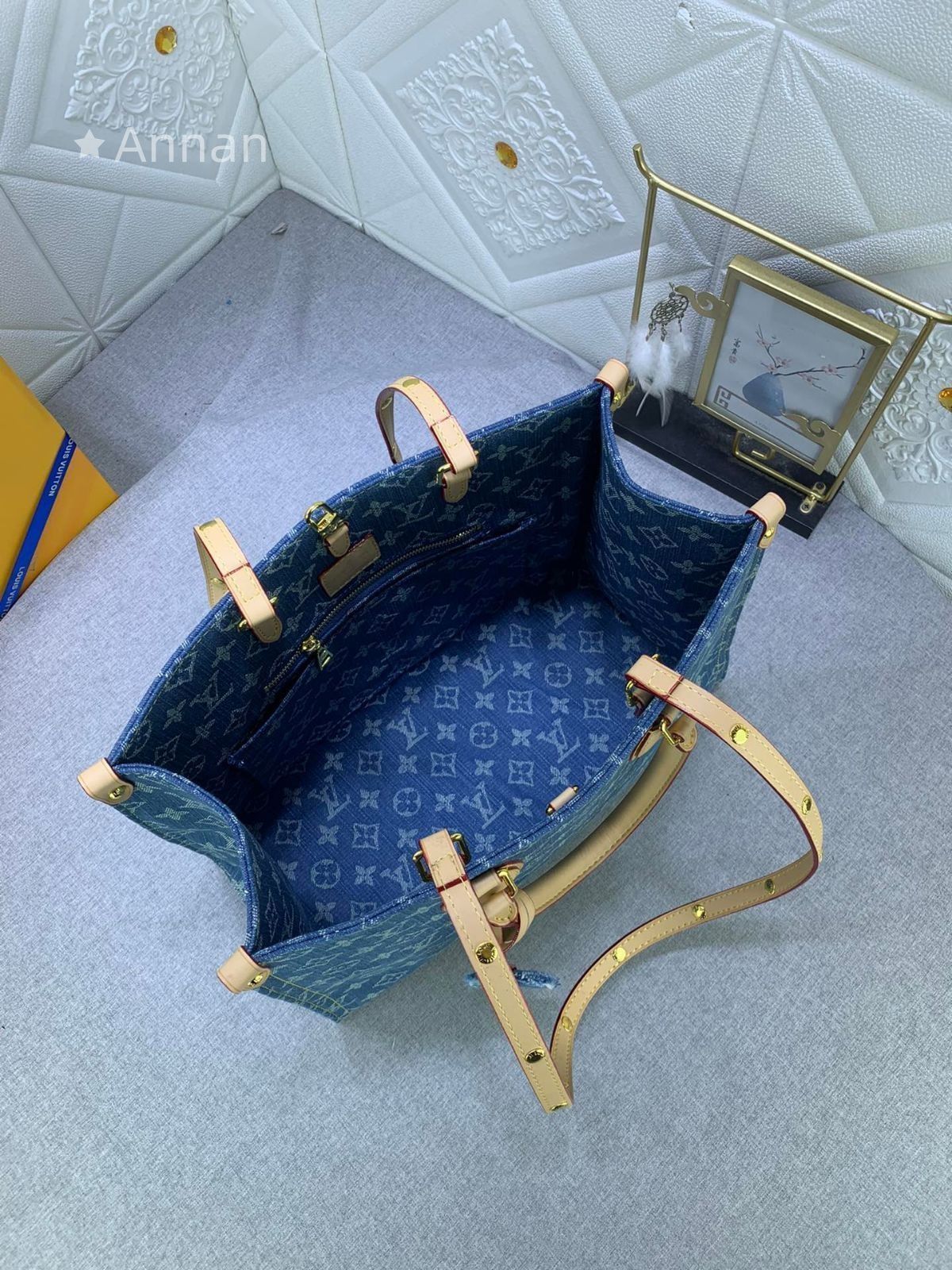 デニム LOUIS VUITTON ルイヴィトン トートバッグ オンザゴー MM M46871 モノグラムデニム