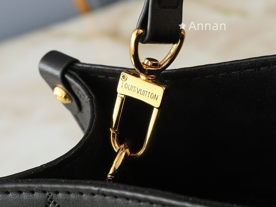 最終値下げLOUIS VUITTON ルイヴィトン ハンドバッグ ショルダーバッグ オンザゴー PM