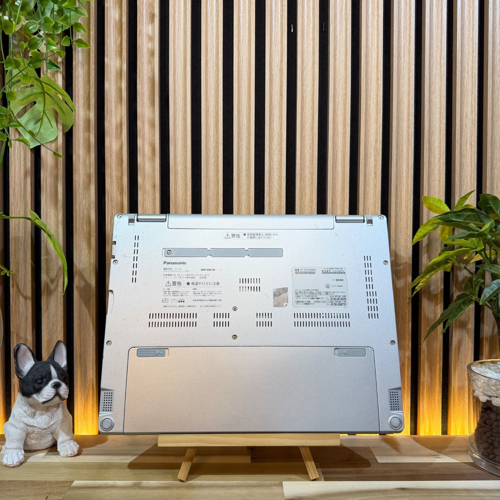 新型2022年発売‼️バッテリー新品同様☘レッツノートFV1☘メモリ16GB