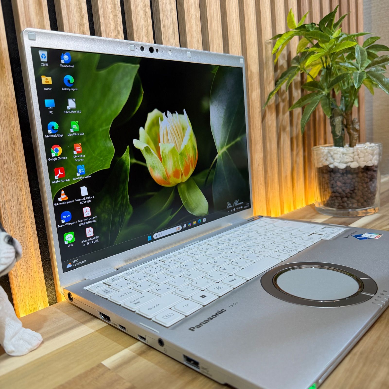 ☘バッテリー新品同様‼️レッツノートFV1☘新型2022年発売☘メモリ16GB☘ 新型2022年発売‼️バッテリー新品同様☘レッツノートFV1☘メモリ16GB