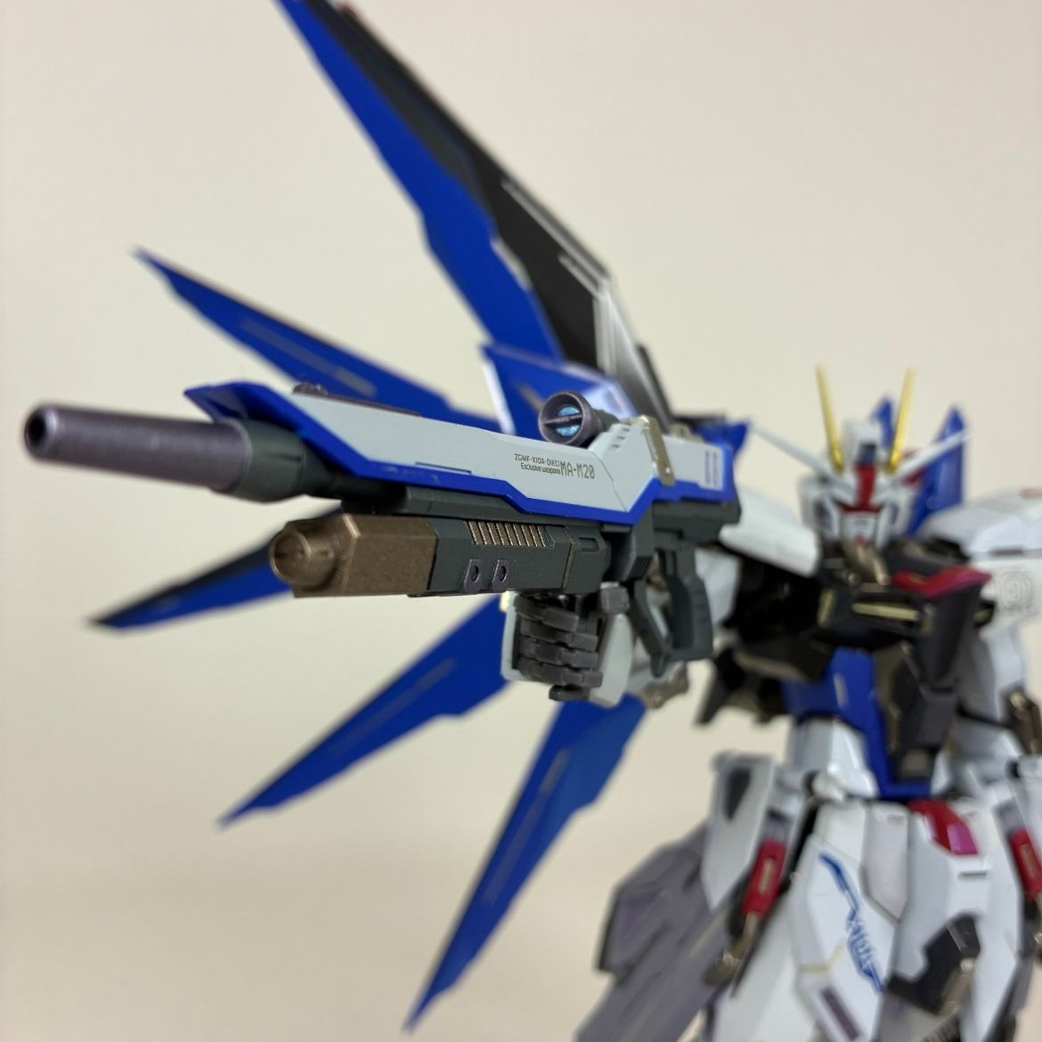 METAL BUILD メタルビルド ZGMF-X10A フリーダムガンダム ガンダム 可動フィギュア