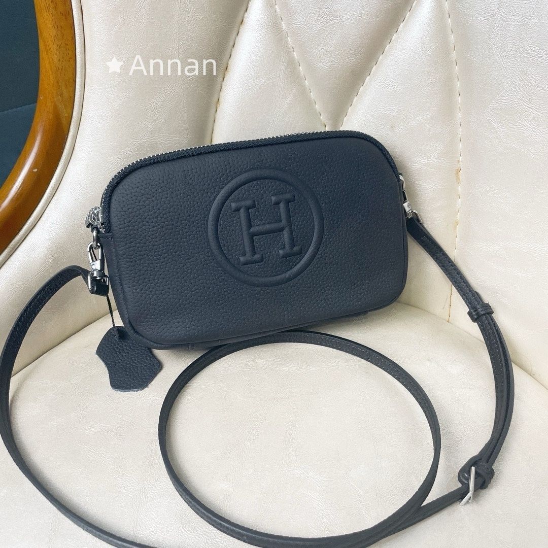 限定 HERMES エルメス ショルダーバッグ カメラバッグ
