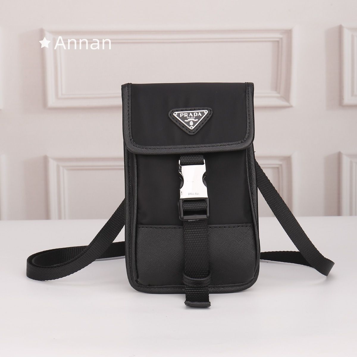 限界価格 新型メンズ PRADA プラダ ショルダーバッグ