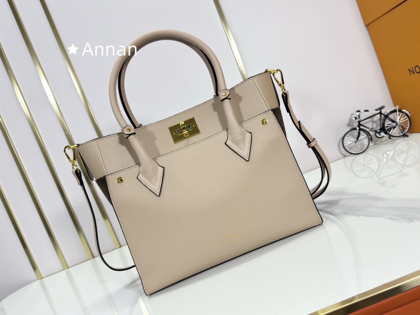 最終値下げ LOUIS VUITTON ルイヴィトン バック オンマイサイド MM トートバッグ 本革