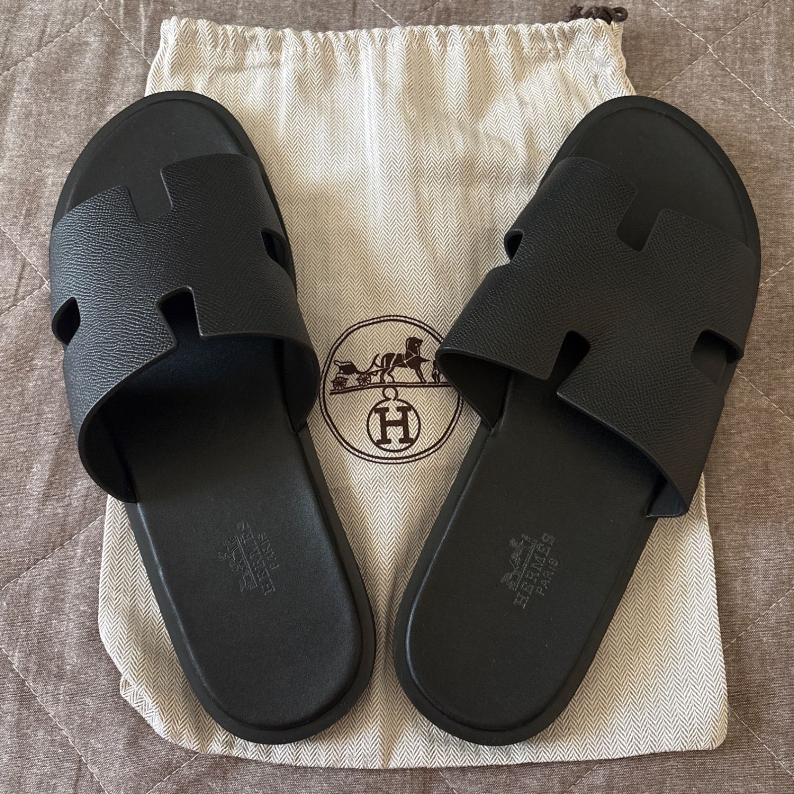 HERMES サンダル イズミール ブラック 45 - メルカリ