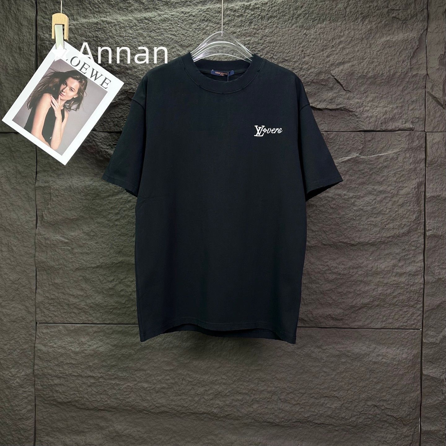 【極美品 現行型】新品 LV LOUIS VUITTON ルイヴィトン Tシャツ　半袖　夏服　トップス 男女兼用
