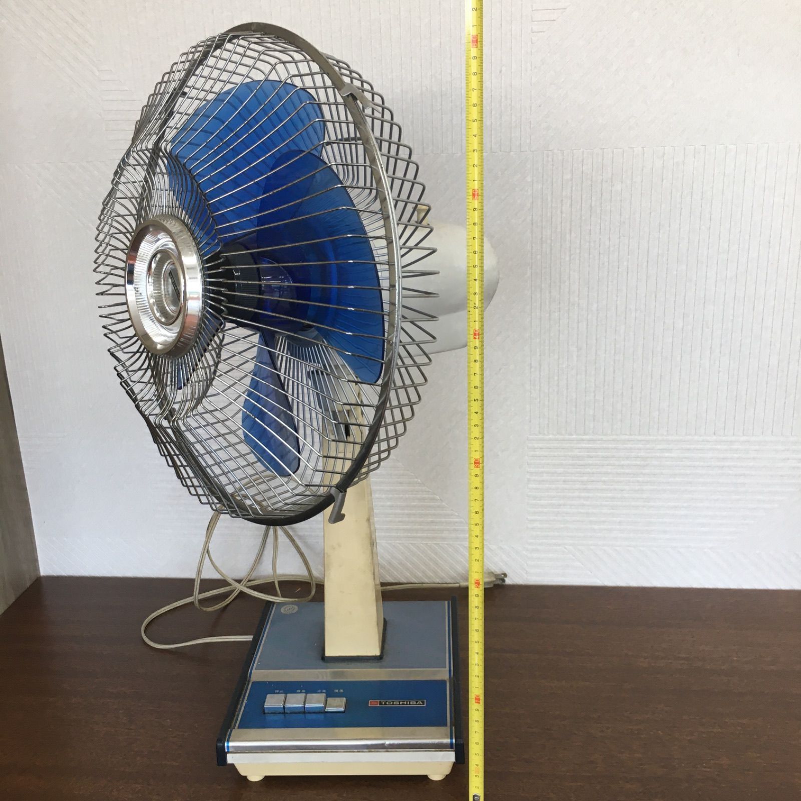 東芝　電気扇 ヴィンテージ メタルFAN 扇風機　ジャンク 東芝 TOSHIBA 昭和レトロ 青羽根 扇風機 卓上扇 ジャンク - メルカリ