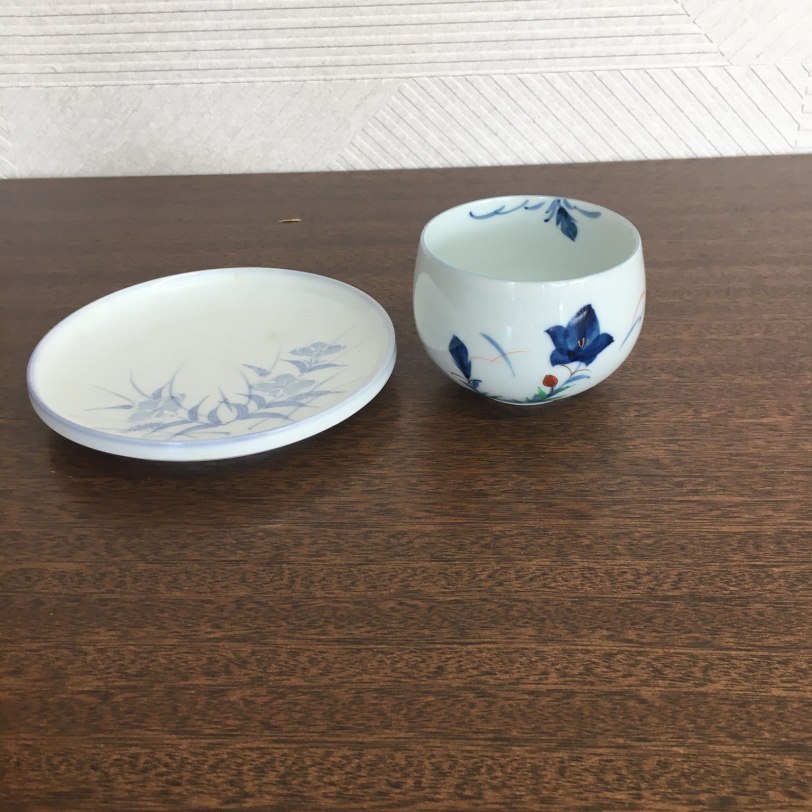 木箱入り 茶器揃 染付草花文 湯呑・皿 和食器セット - メルカリ