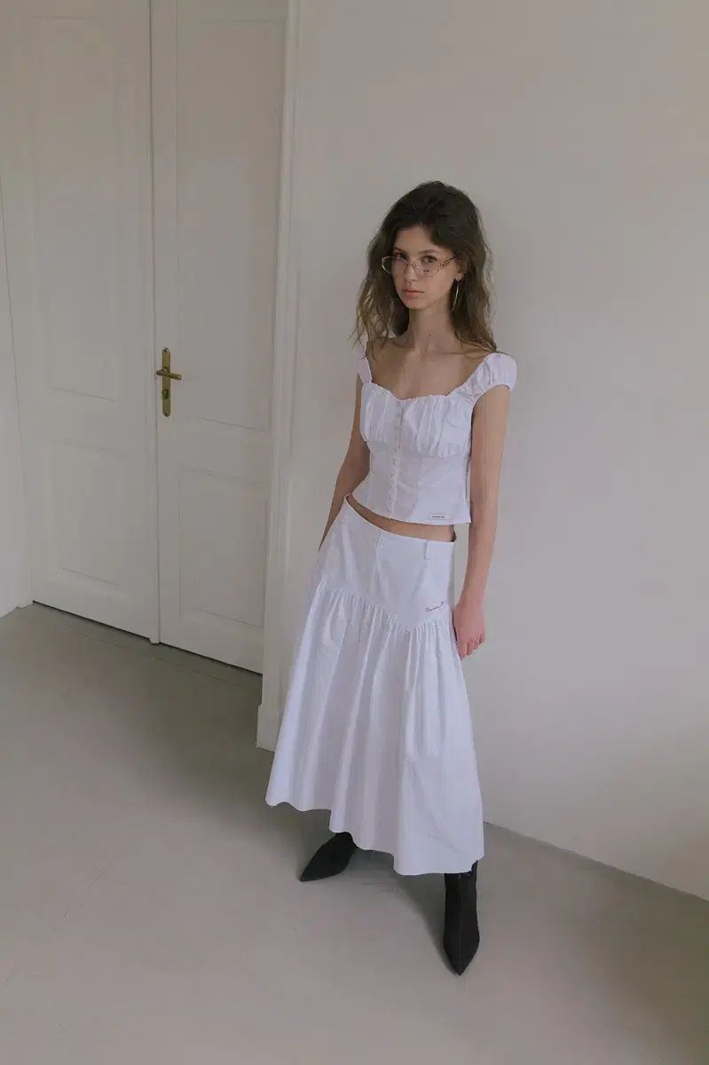 オーバーデューフレア GRUNGE YOKE GATHER LONG SKIRT WHITE