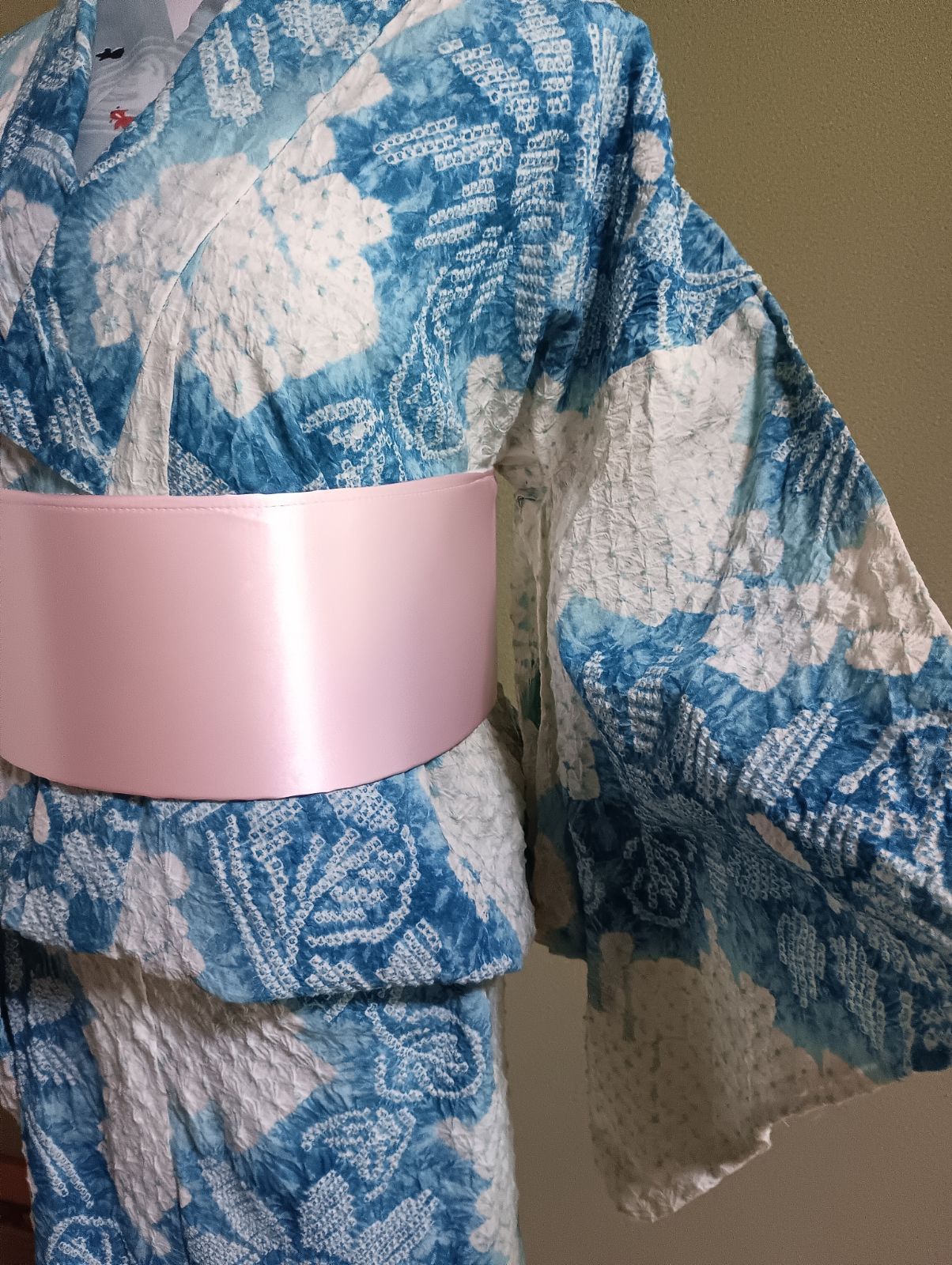 値下げ‼️ 211　中古品　綿　総絞り　ゆかた　有松鳴海絞り　手縫い　Sサイズ 有松鳴海絞り 浴衣 高級総絞り 身丈157.5 裄66.5 手縫い 居敷当て肩当