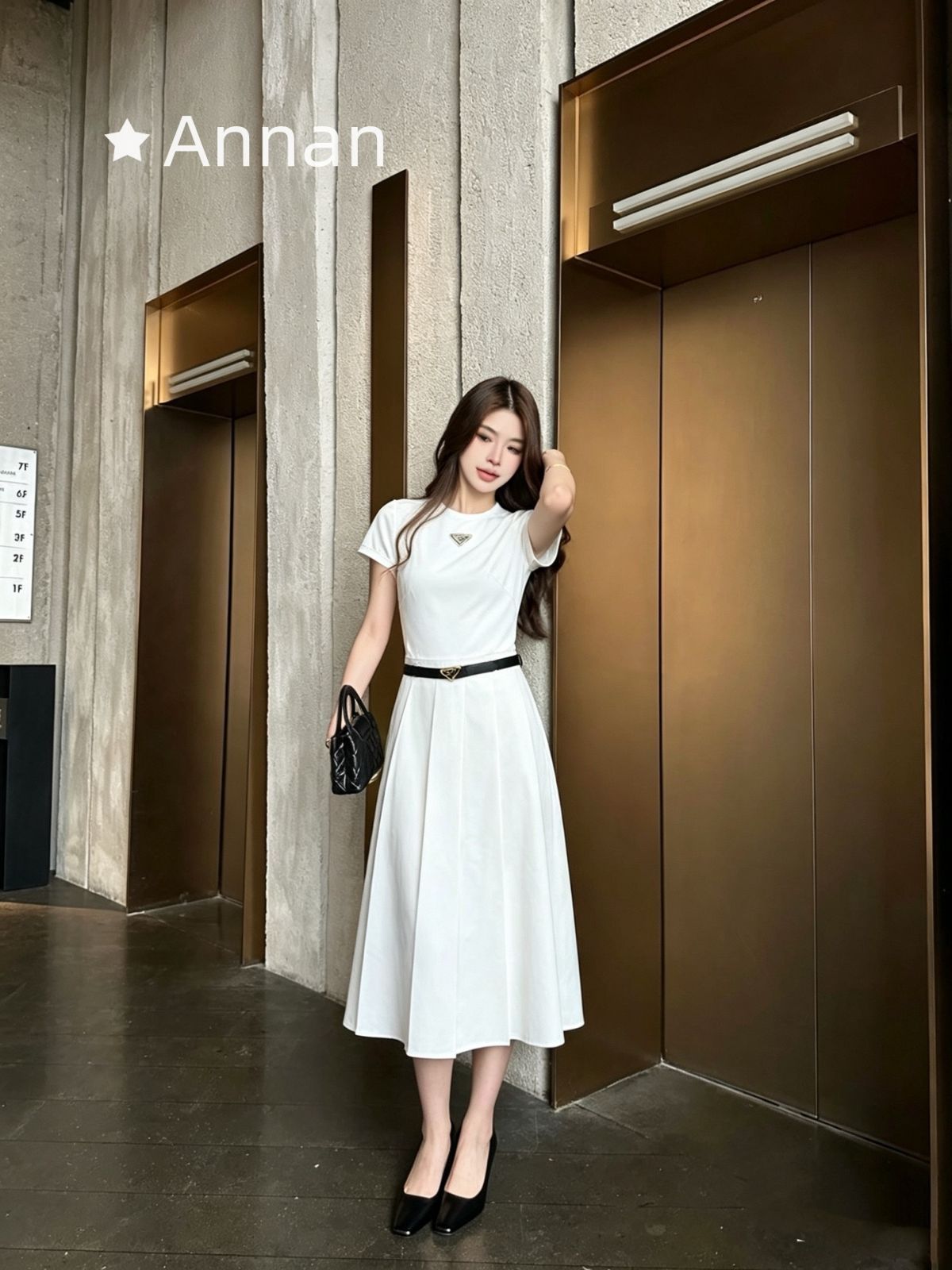激レア新品 新品 PRADA プラダ ワンピース レディース