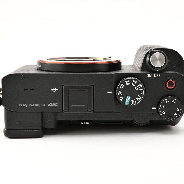良品＞ SONY α7C ボディ ブラック ILCE-7C B｜フルサイズミラーレス