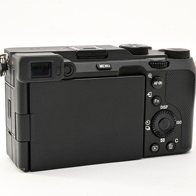 【美品】SONY α7C ボディ ブラック ILCE-7C（シャッター数少） 良品＞ SONY α7C ボディ ブラック ILCE-7C B｜フルサイズミラーレス