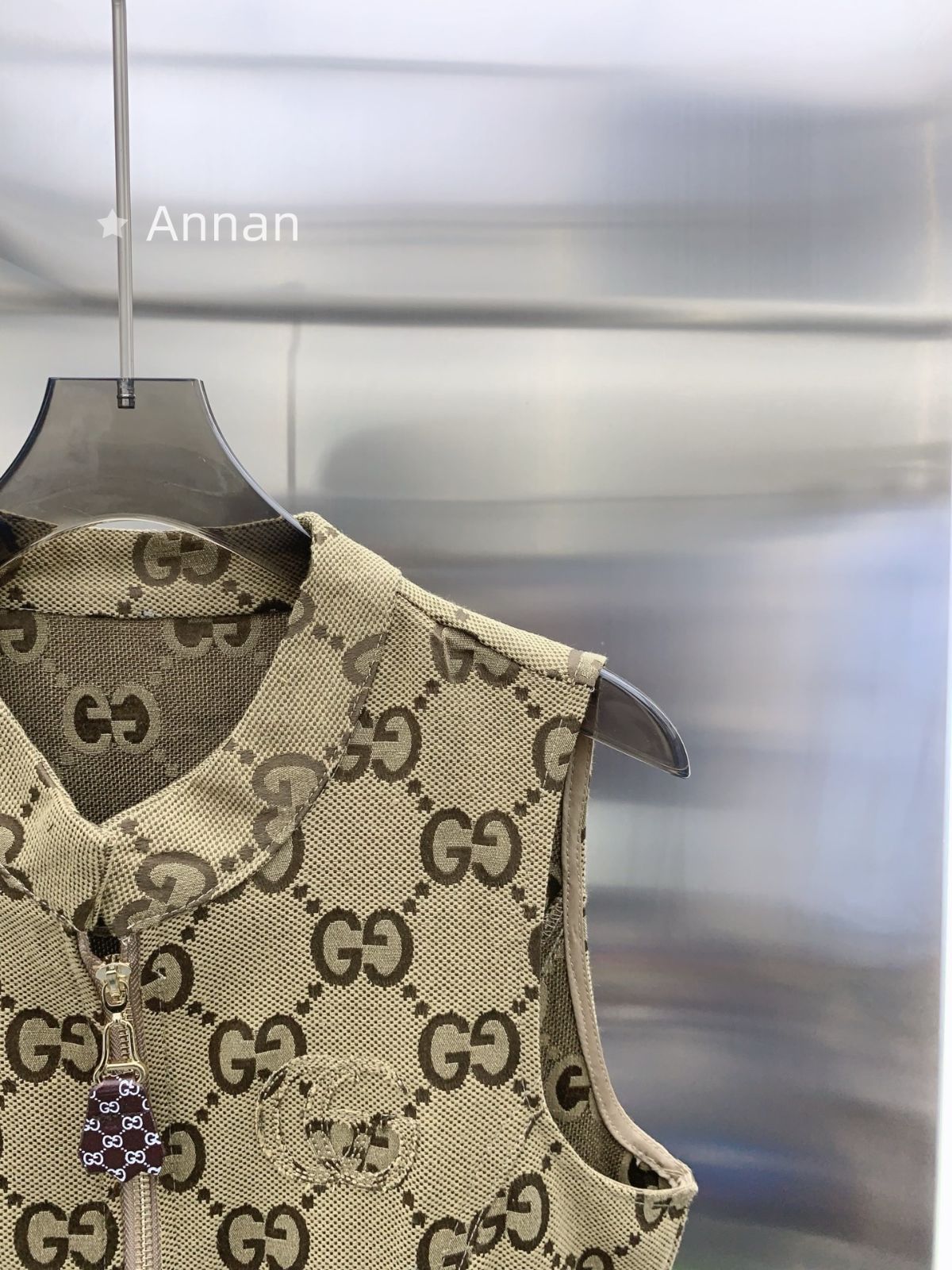 人気 極美品新品 GUCCI グッチ ワンピース レディース - メルカリ