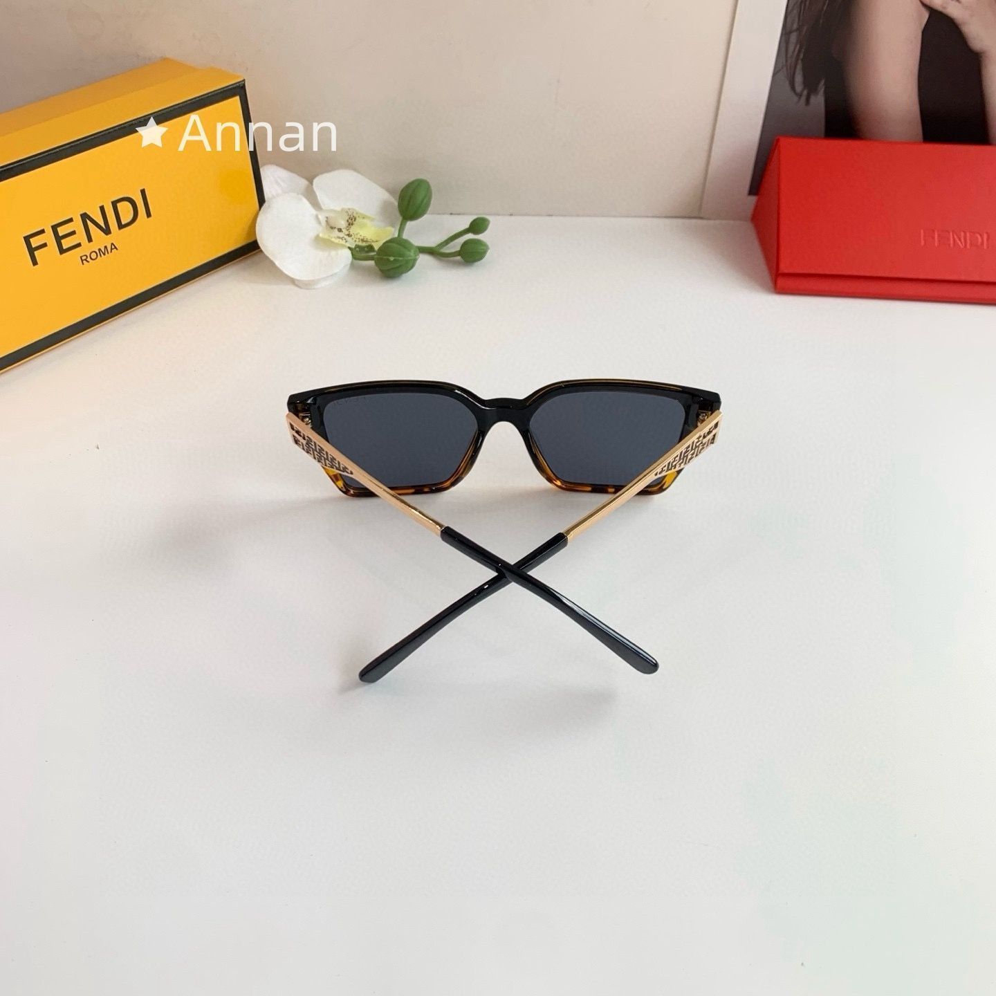 可愛 本日特価 超美品 新品 FENDI フェンディ サングラス メンズ