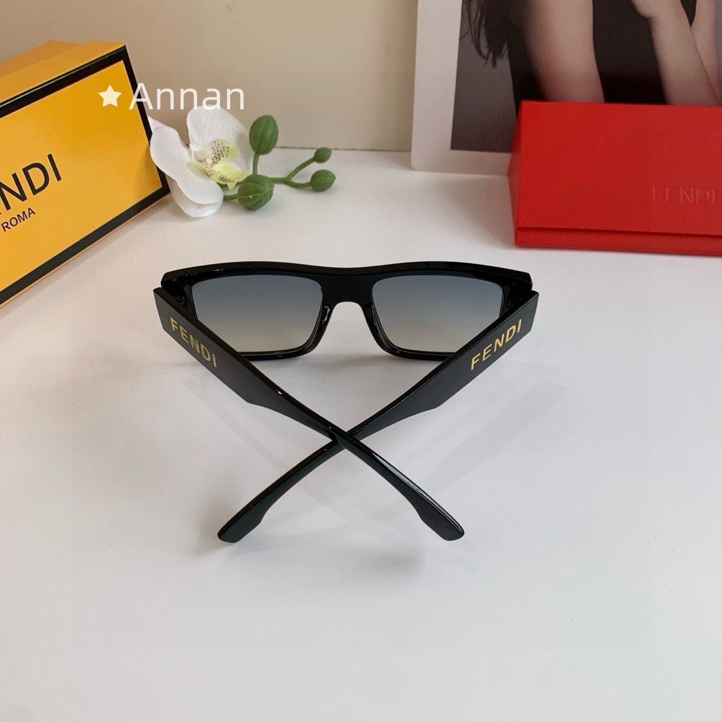 美品☆極美品 新品 FENDI フェンディ サングラス メンズ レディース