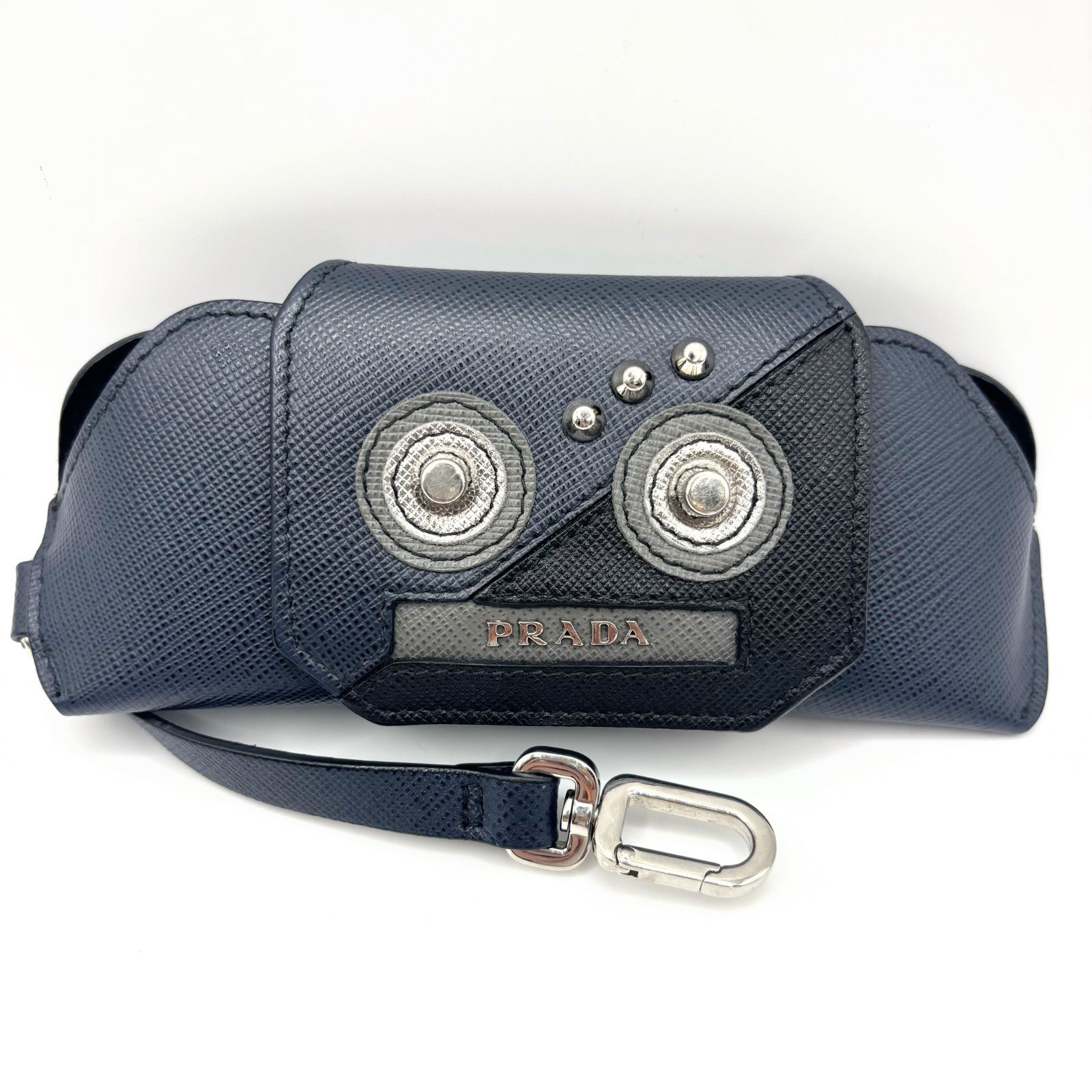 【希少】 PRADA プラダ サフィアーノ メガネケース ネイビー ロボット レザー アイウェアケース 眼鏡入れ ストラップ付 バッグチャーム Robot レディース メンズ【送料無料】