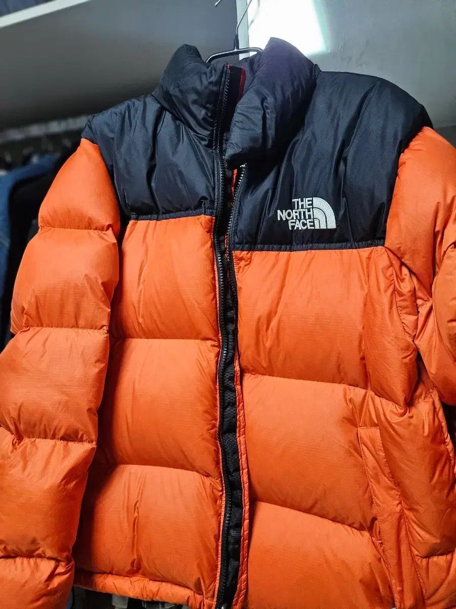 L THE NORTH FACE ザノースフェイス 1996 レトロ Nuptse(ヌプシ) オレンジ