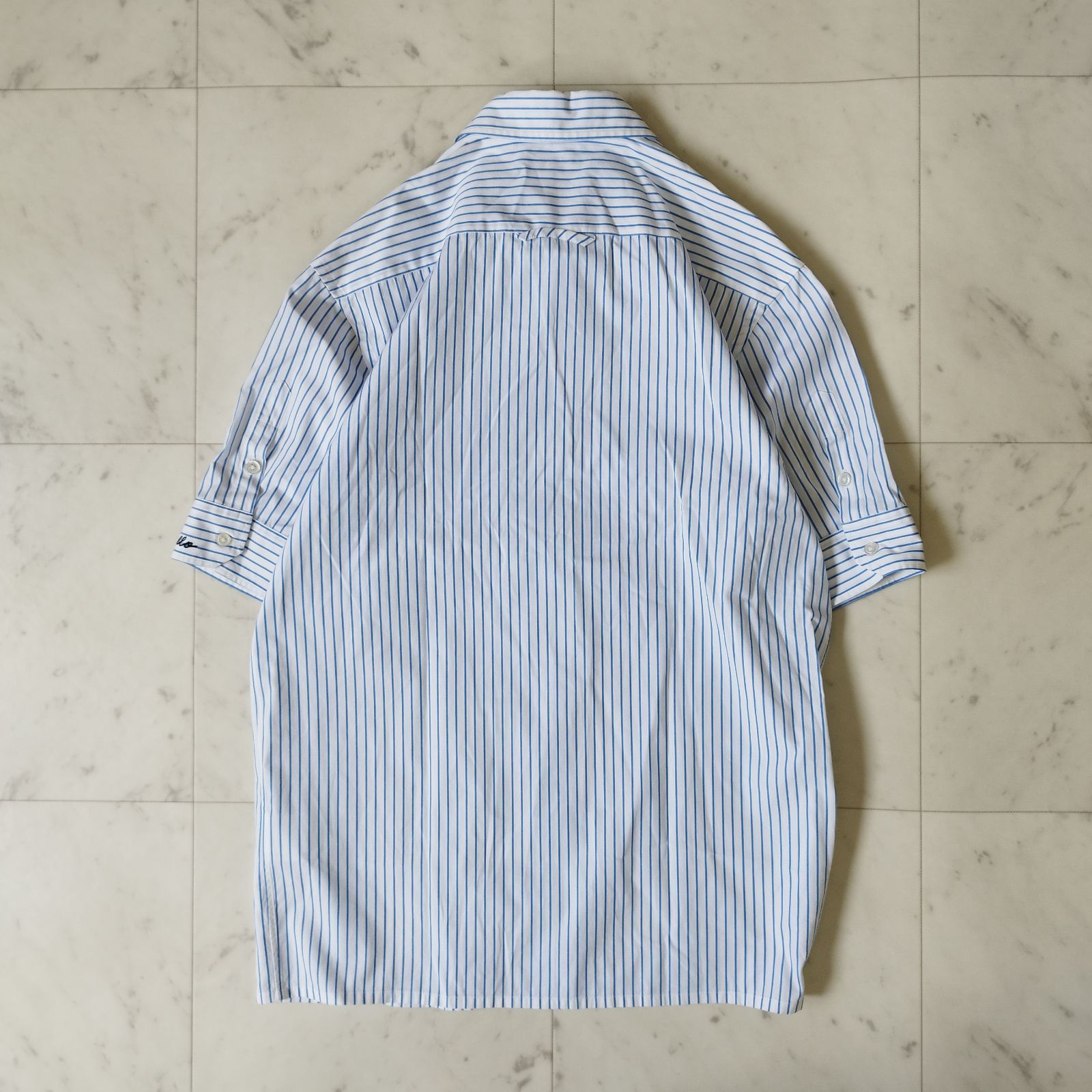 美品【マディソンブルー】 半袖シャツ RELAXED FIT SH P.STRIPE