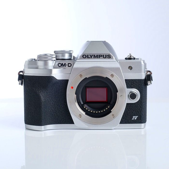 【中古】(オリンパス) OLYMPUS E-M10 Mark IV シルバー