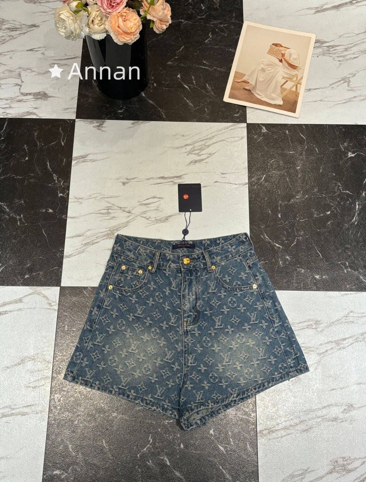 激レア 超美品 新品！新品 LV LOUIS VUITTON ルイヴィトン ショートパンツ ハーフパンツ レディース