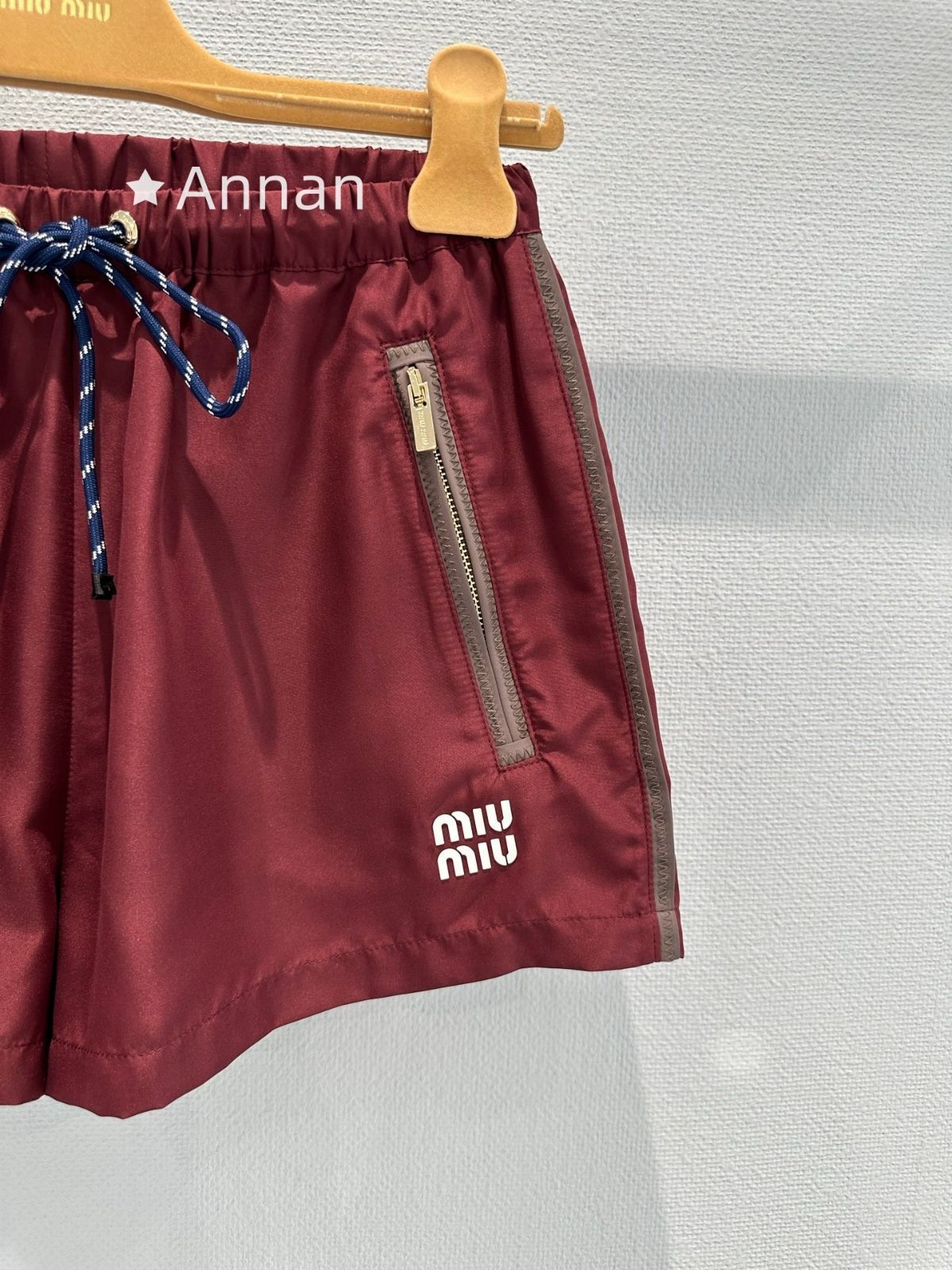 お洒落 極美品 新品 MIUMIU ミュウミュウ ショートパンツ ハーフパンツ レディース