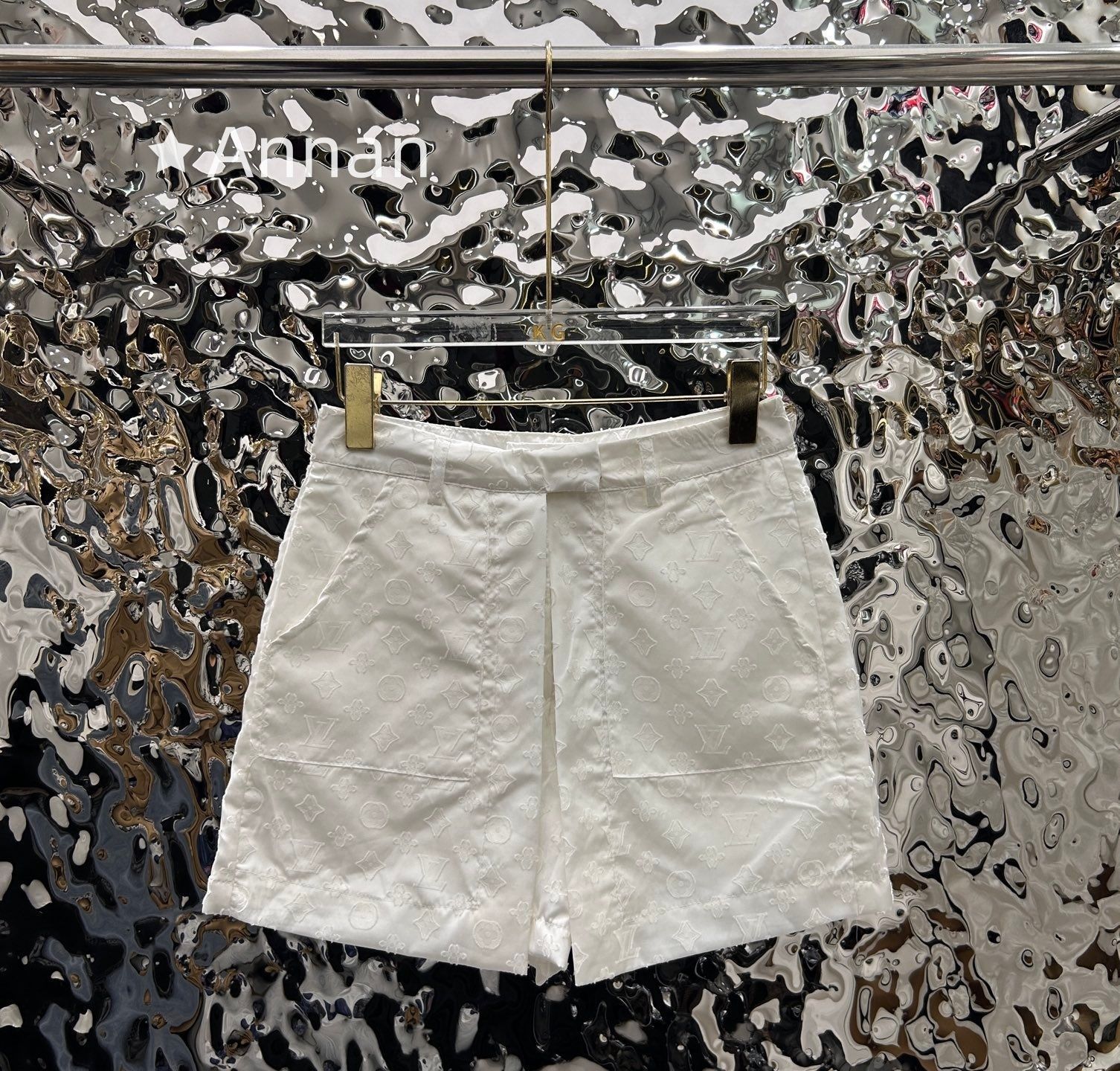 【未使用品】最終値下げ新品！新品 LV LOUIS VUITTON ルイヴィトン ショートパンツ ハーフパンツ レディース