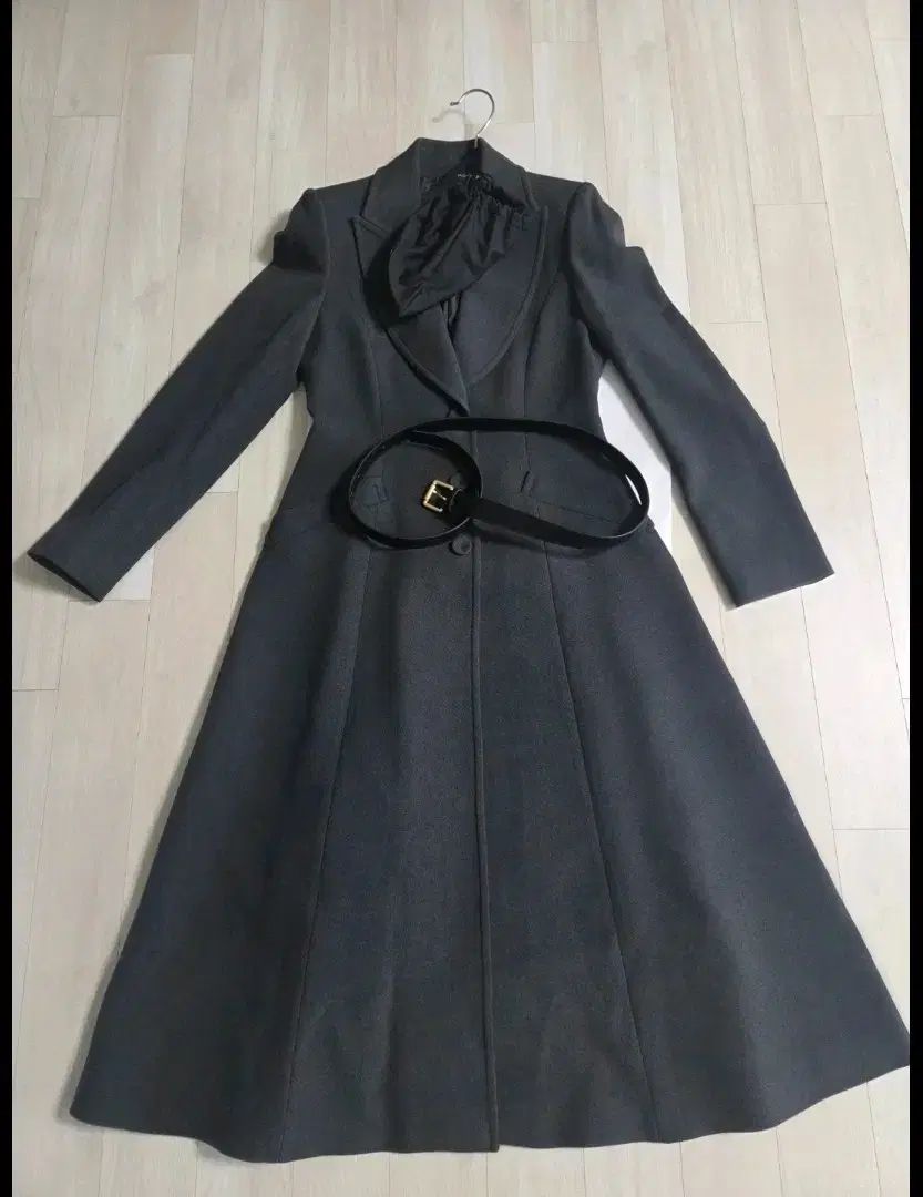 モジョエスピン ベルト ロング丈ワンピース 55