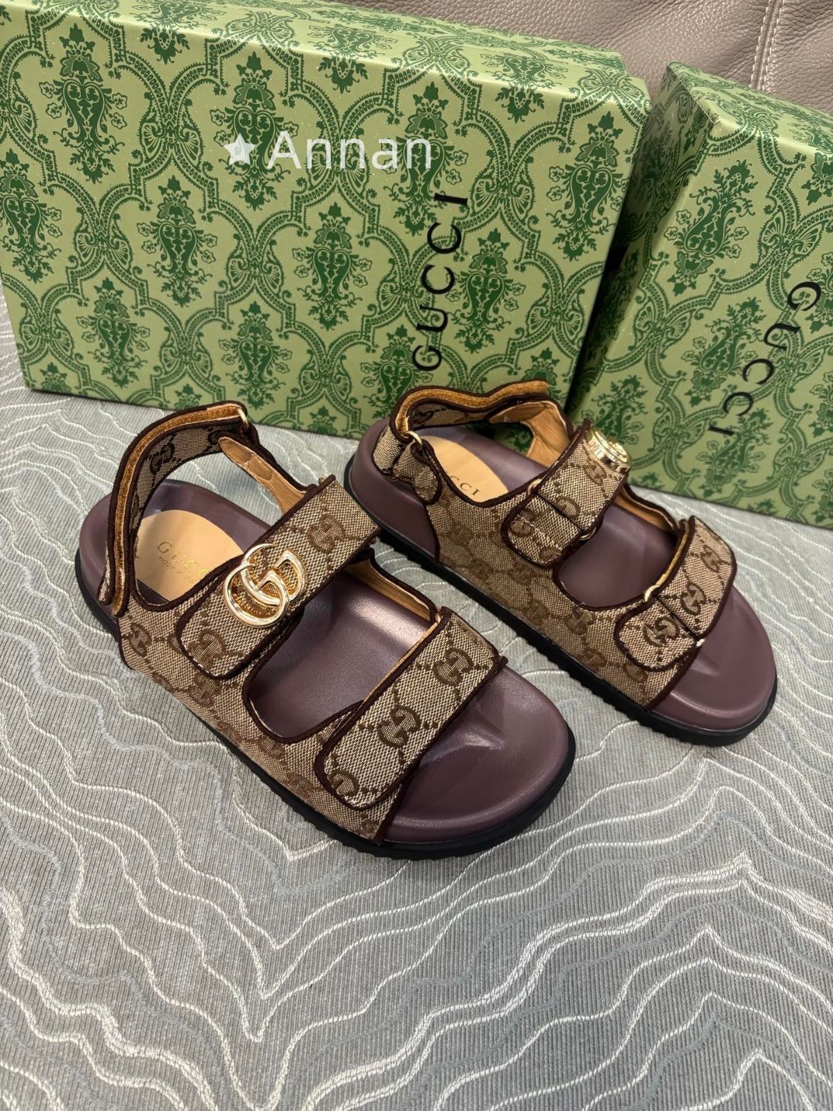 美品★極美品 新品 GUCCI グッチ サンダル レディース 9,230円