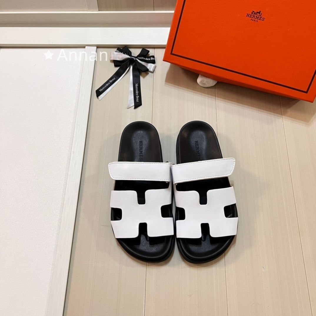 実用性 【極美品】新品 HERMES エルメス サンダル