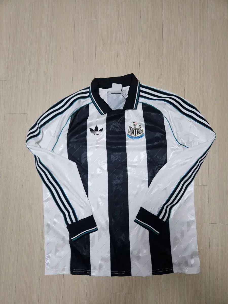 アディダス Newcastle FC LFSTLR ジャージ XXL