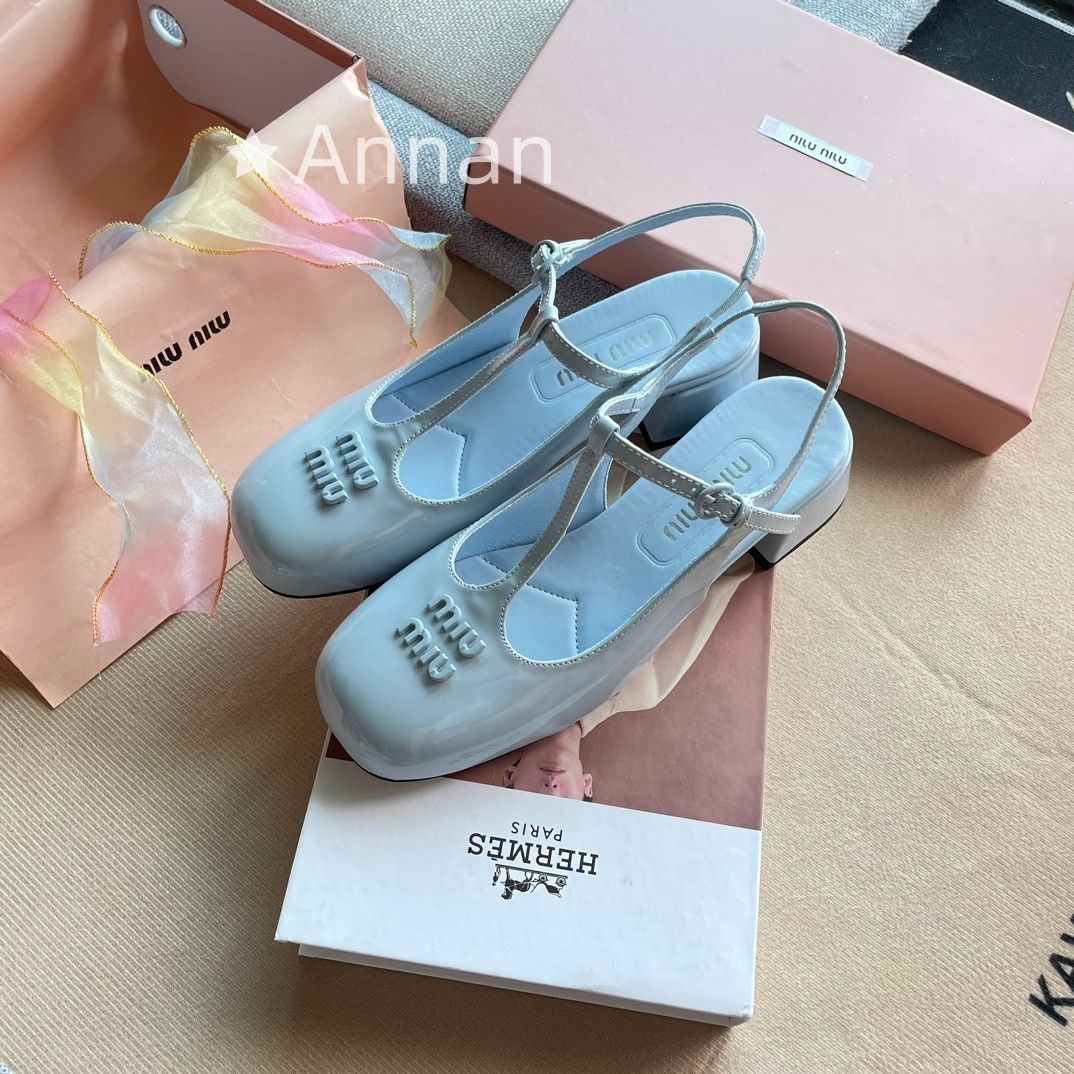 最終値下げ】美品 miumiu ラベンダー色コート サイズ40 ミュウ ミュウ