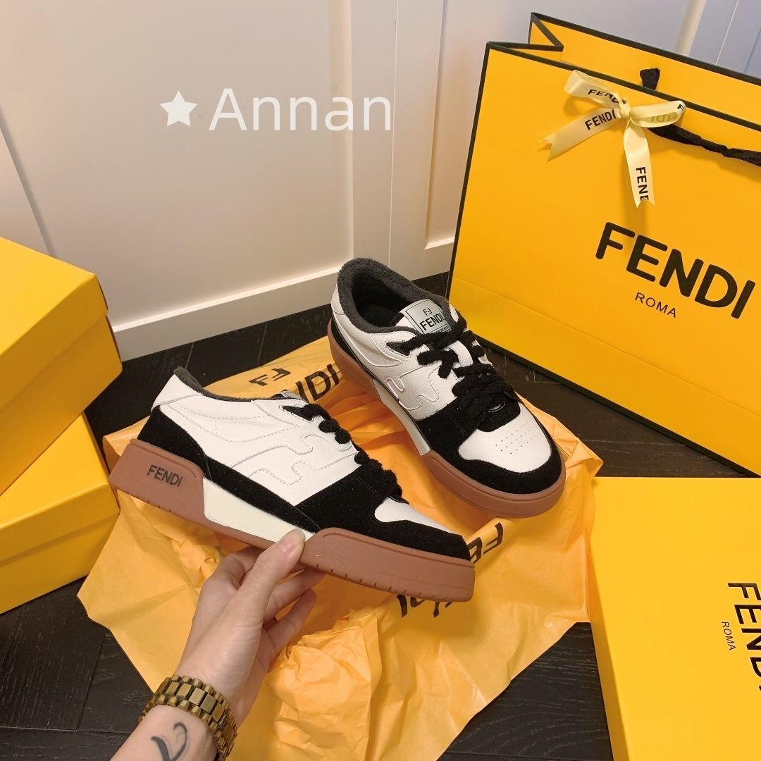 未使用品】最終値下げ 新品！新品 FENDI フェンディ スニーカー - メルカリ