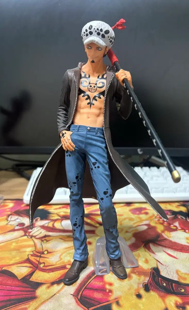 ONE PIECE トラファルガー・ロー BANPRESTO(バンプレスト) 海外限定 フィギュア 出品