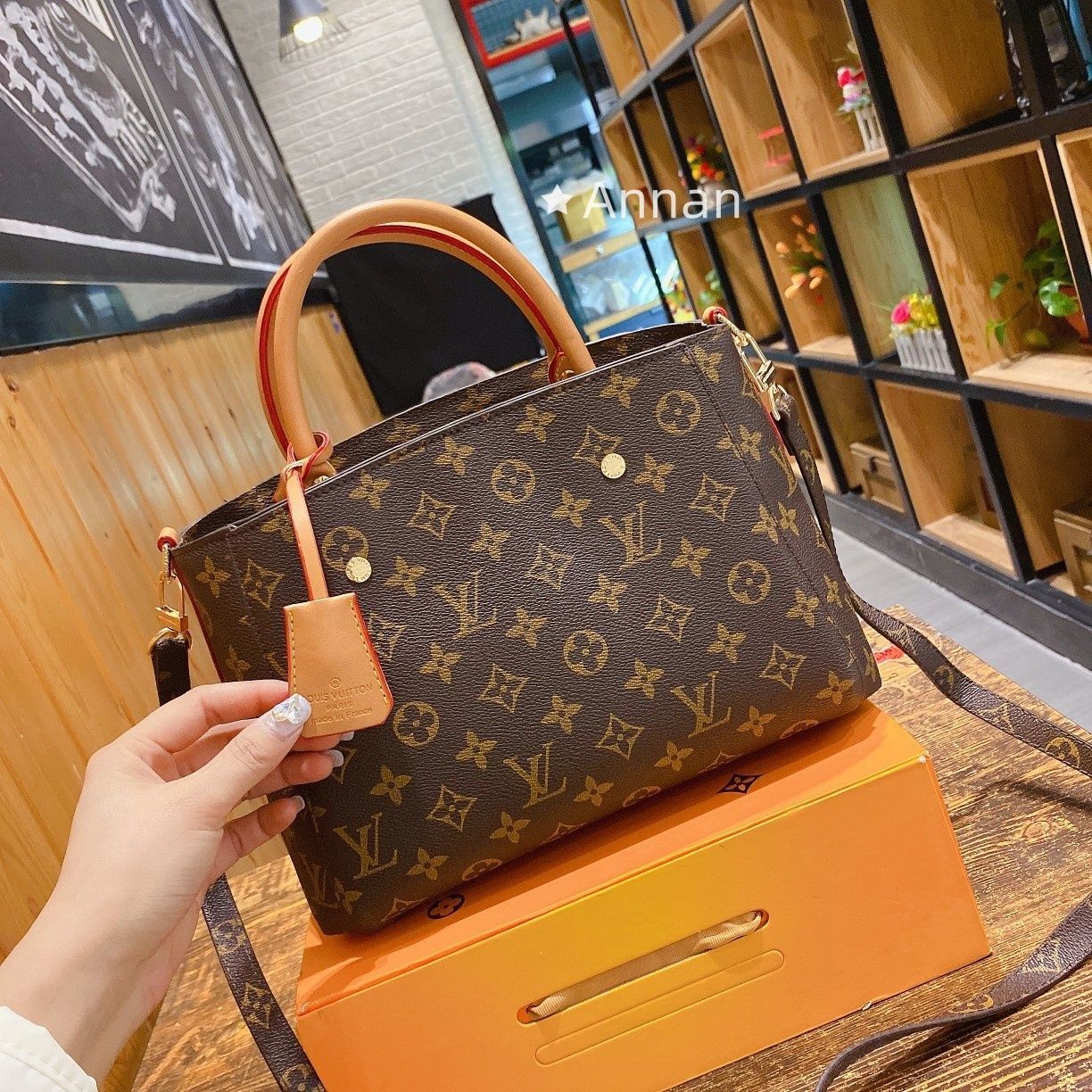 未使用に近い お洒落 LOUIS VUITTON ルイヴィトン レディース ショルダーバッグ財布 3点セットバッグ