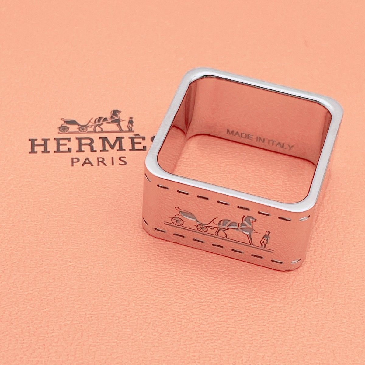 【干し芋様】極美品！HERMES ボルデュック スカーフリング ◇エルメス◇清掃消毒済 HERMES ボルデュック スカーフリング ブランド