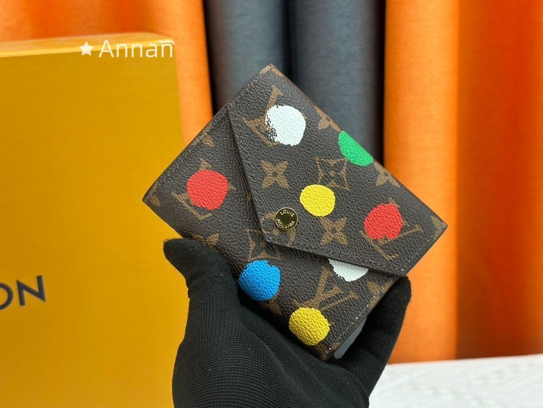 超極美品? 限定価格★ LOUIS VUITTON 折り財布 ルイヴィトン 折り財布 小銭入れ