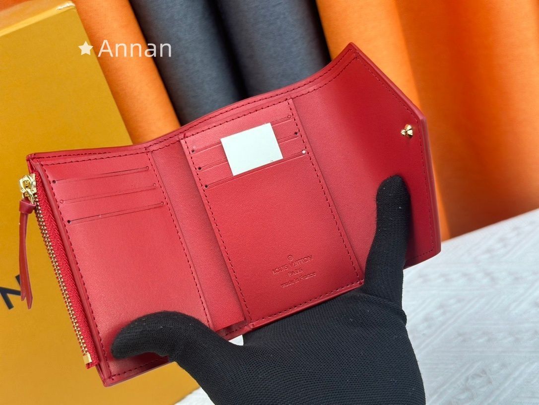 ほぼ新品? 本日特価 LOUIS VUITTON 折り財布 ルイヴィトン 折り財布 小銭入れ