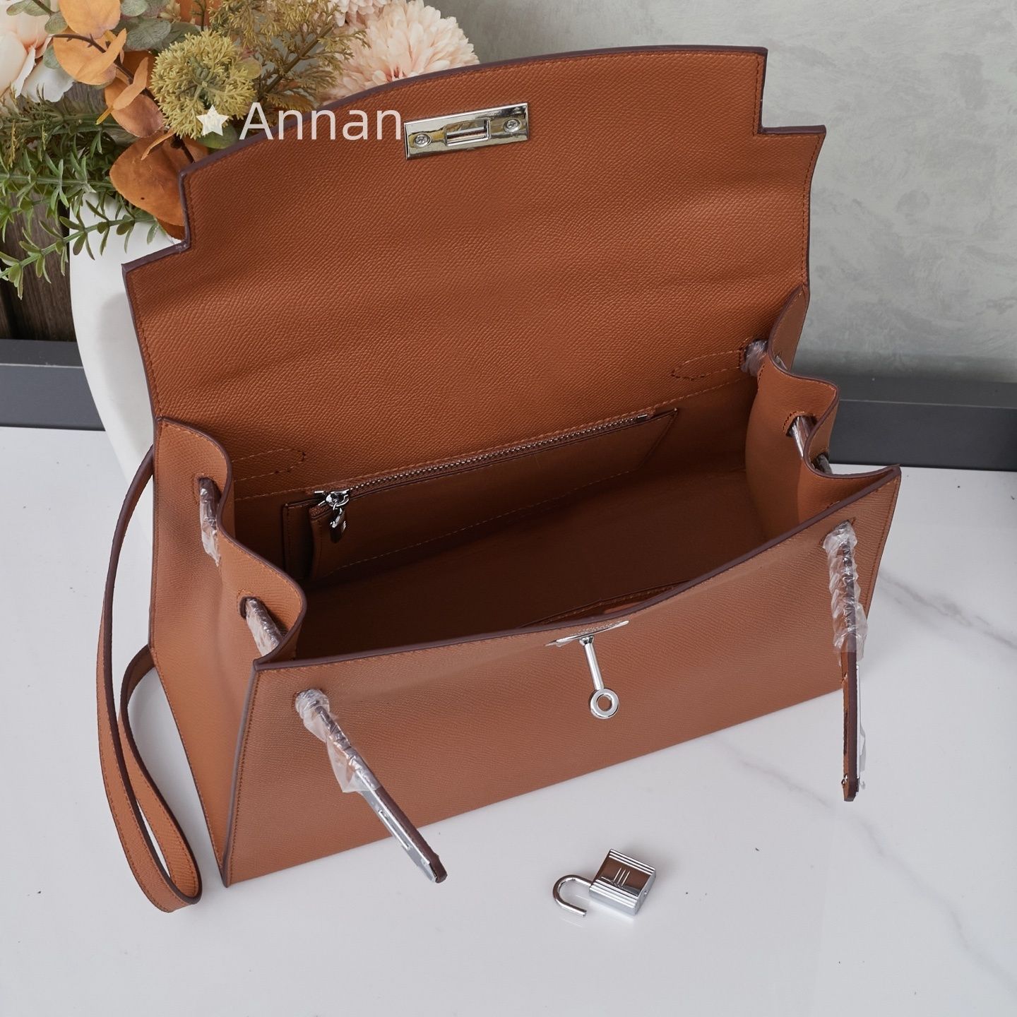 高級美品 状態良 エルメス HERMES ショルダーバッグ ケリーバッグ28