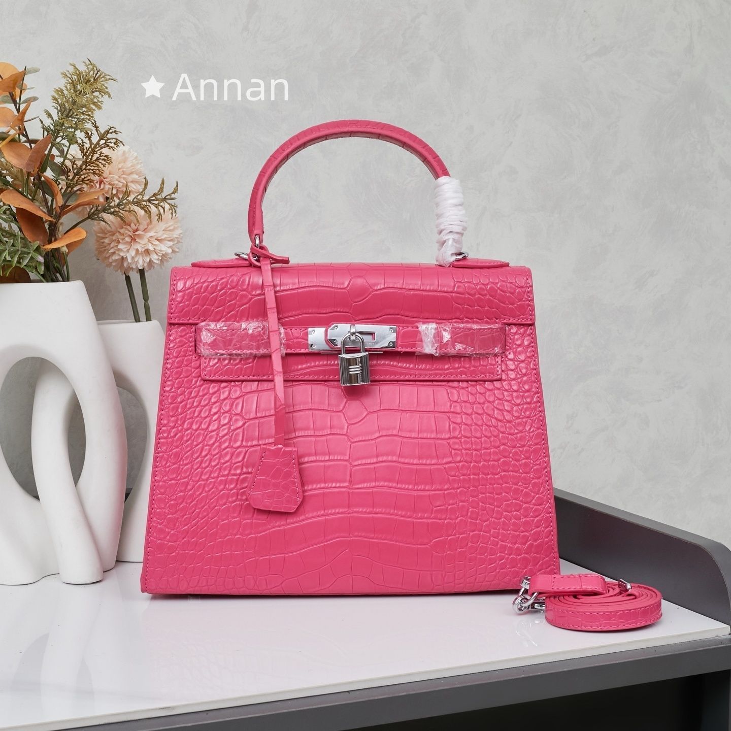 【限定】送料無料 エルメス HERMES ショルダーバッグ ケリーバッグ28