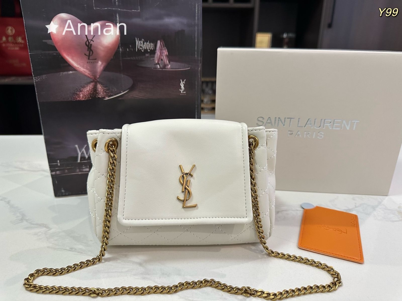 即完売 本日特価 極美品良品 レディース YSL Yves Saint Laurent イヴサンローラン ショルダーバッグ